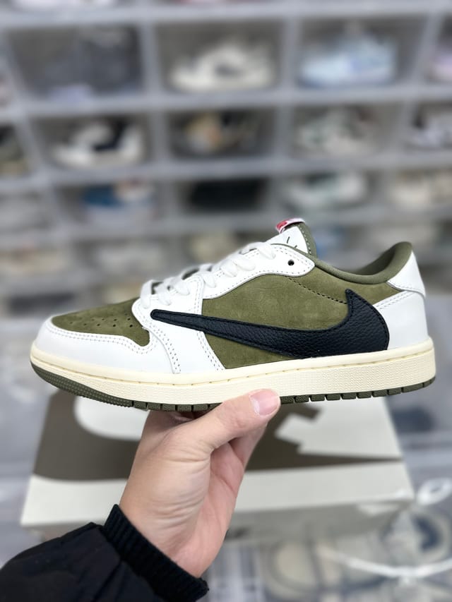 Nike Jordan 1 Low OG Medium Olive