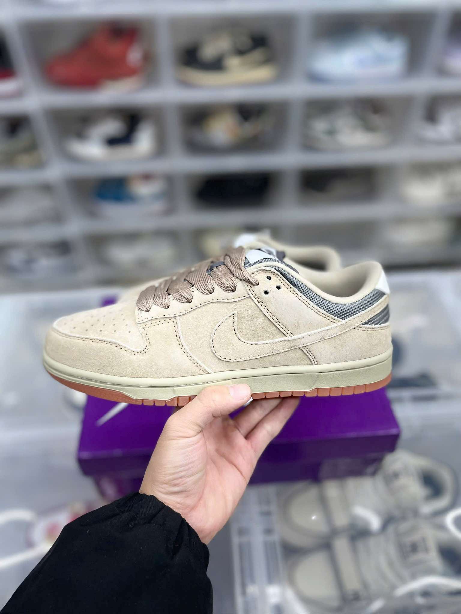 Nike SB Dunk Low Pro B ‘Parachute Beige’