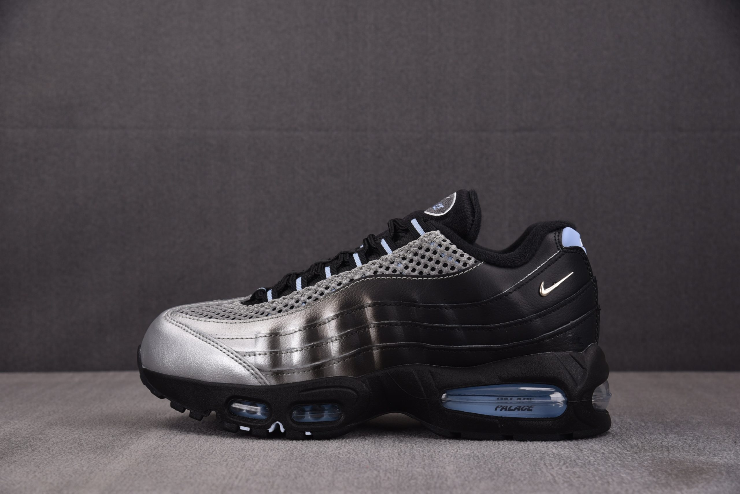 Air Max 95 Big Bubble x Palace ‘Metallic Silver’