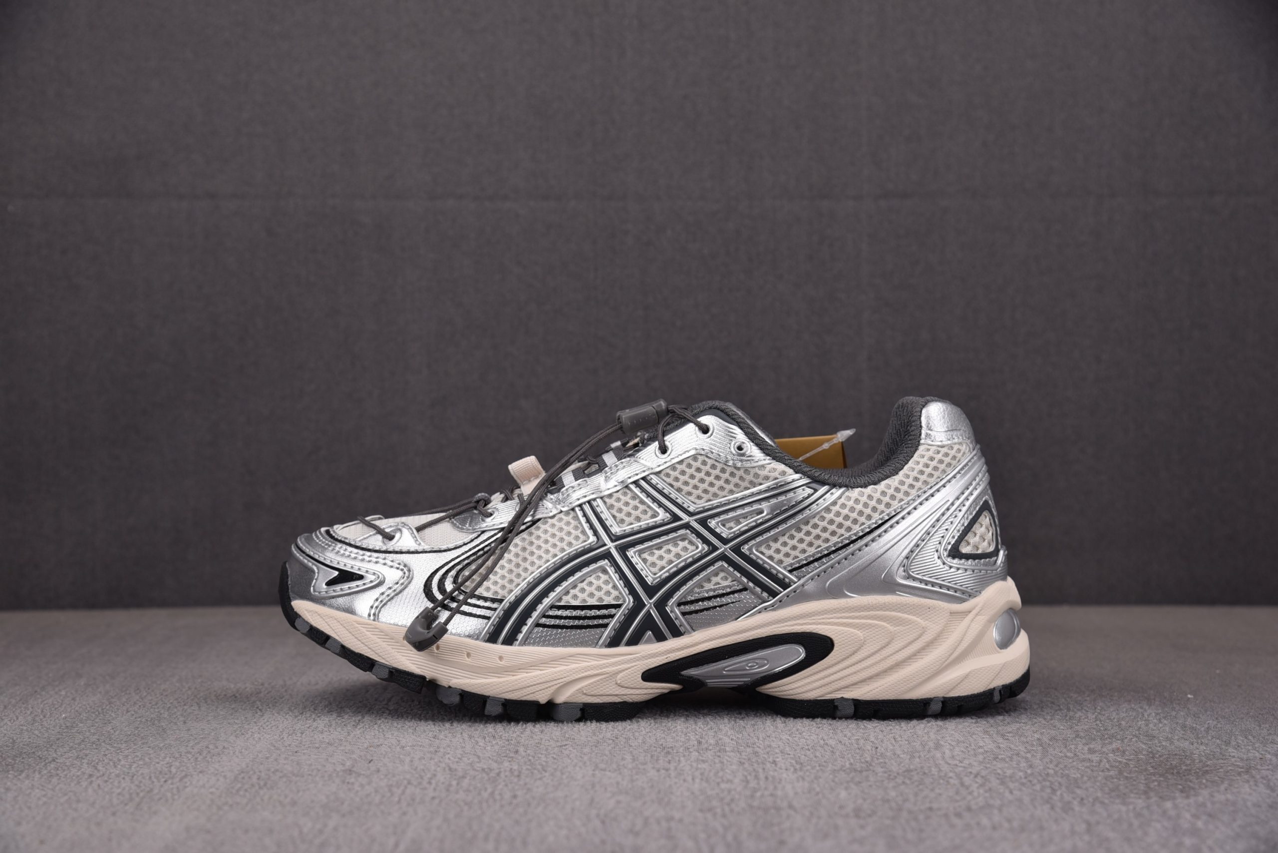 Asics Gel-Kahana TR V4 ‘Silver White’
