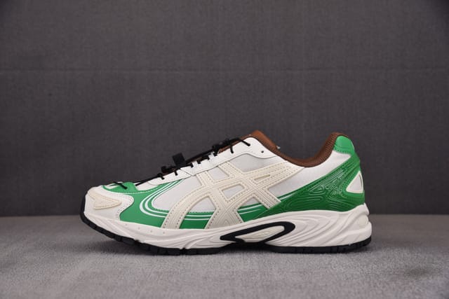 Asics Gel-Kahana TR V4 Retro ‘Off White’