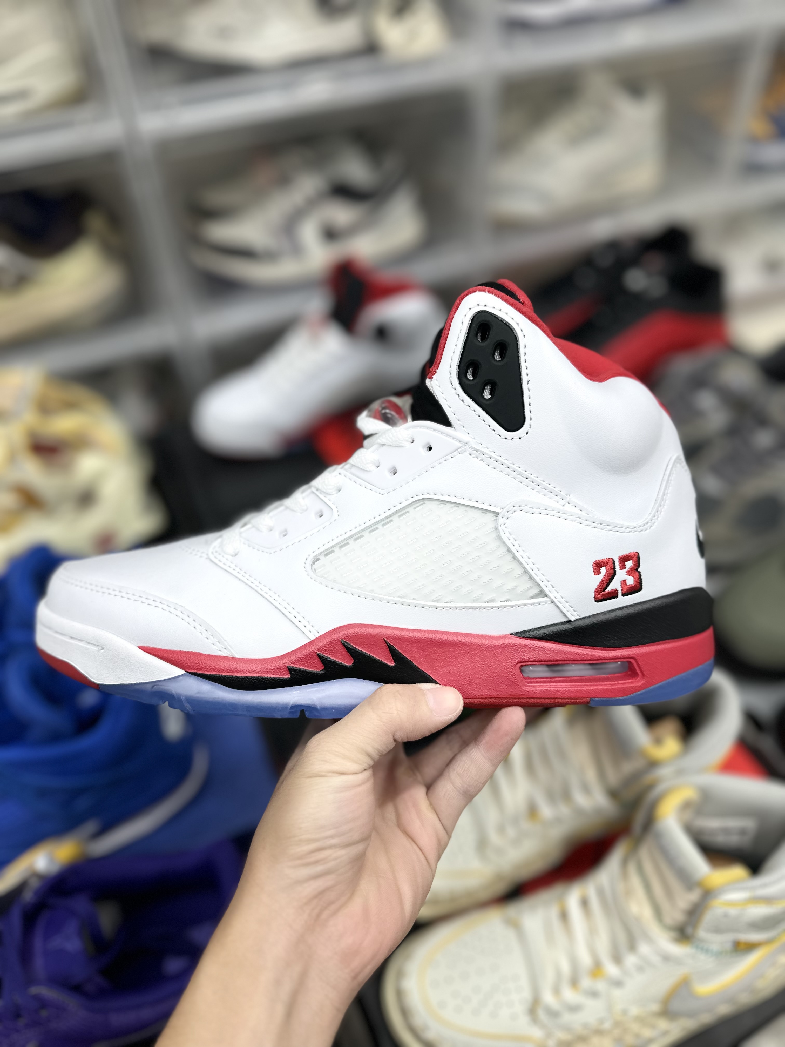 Nike Air Jordan 5 Retro ‘Fire Red’
