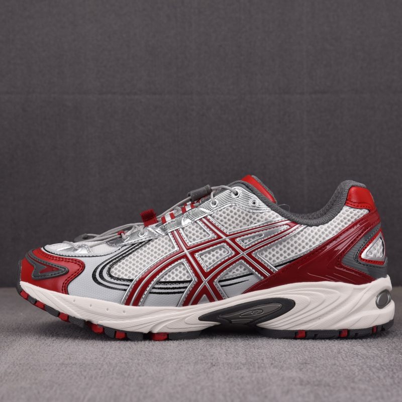 ASICS Gel-Kahana TR V4 ‘Red Silver’