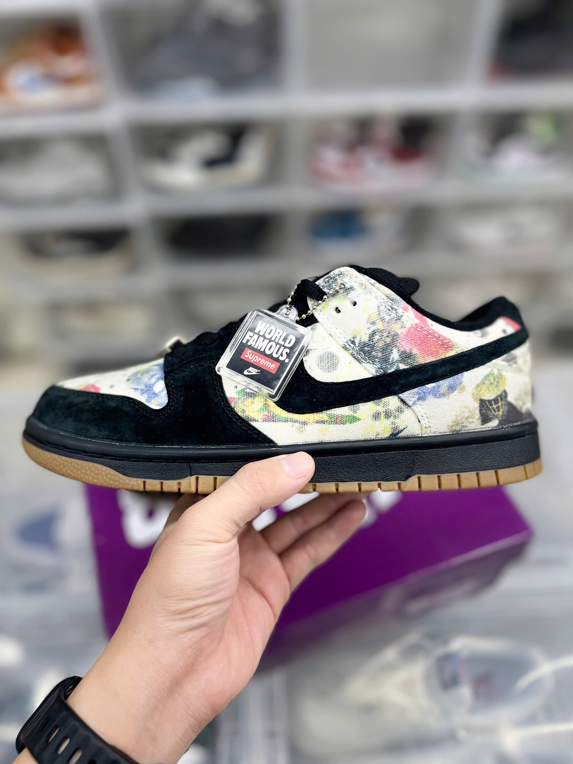 Nike SB Dunk Low ‘Supreme Rammellzee’