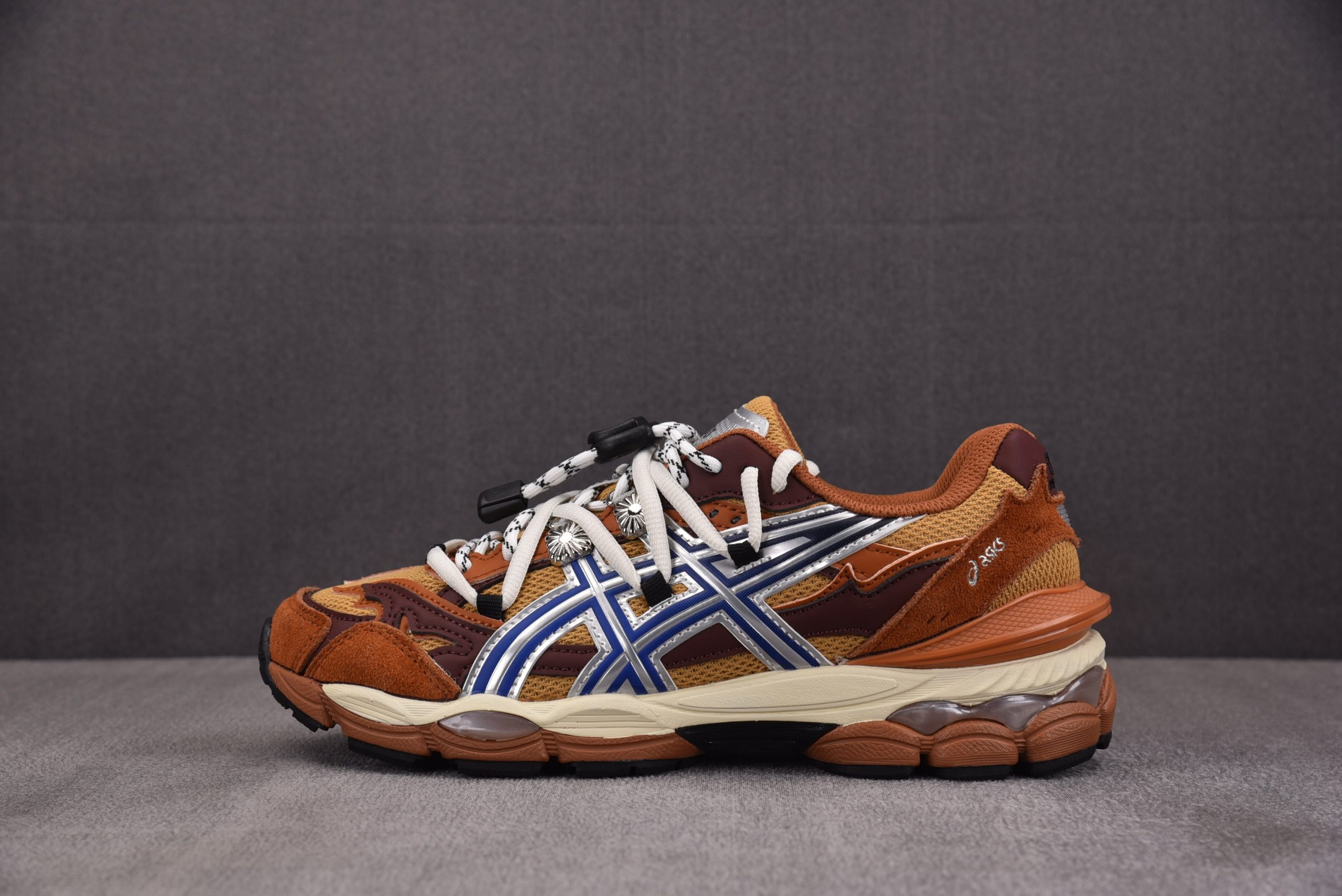 Toga x ASICS Gel-Cumulus 16 TG ‘Brown Blue Pure Silver’
