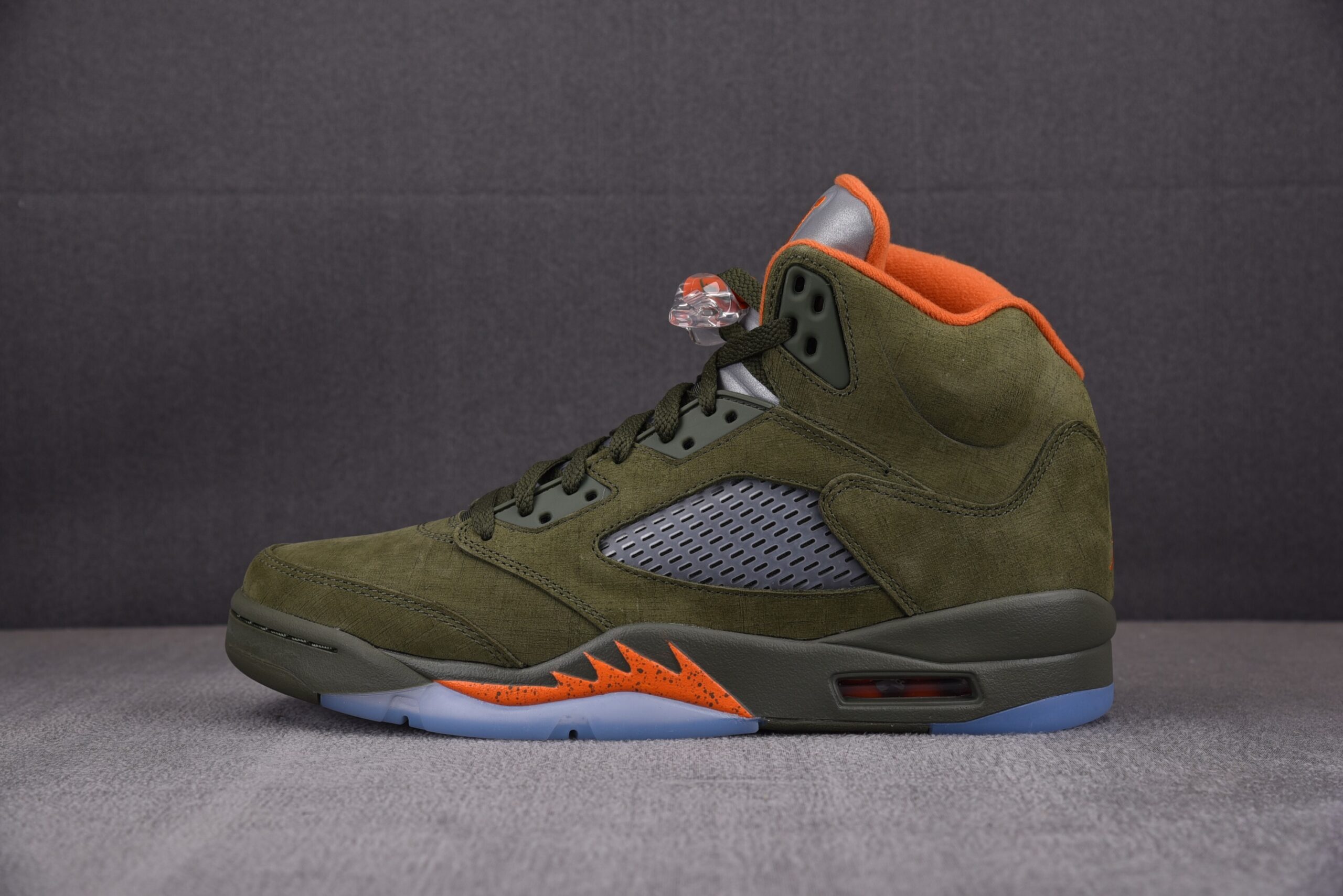 Nike Air Jordan 5 Retro "Olive"
