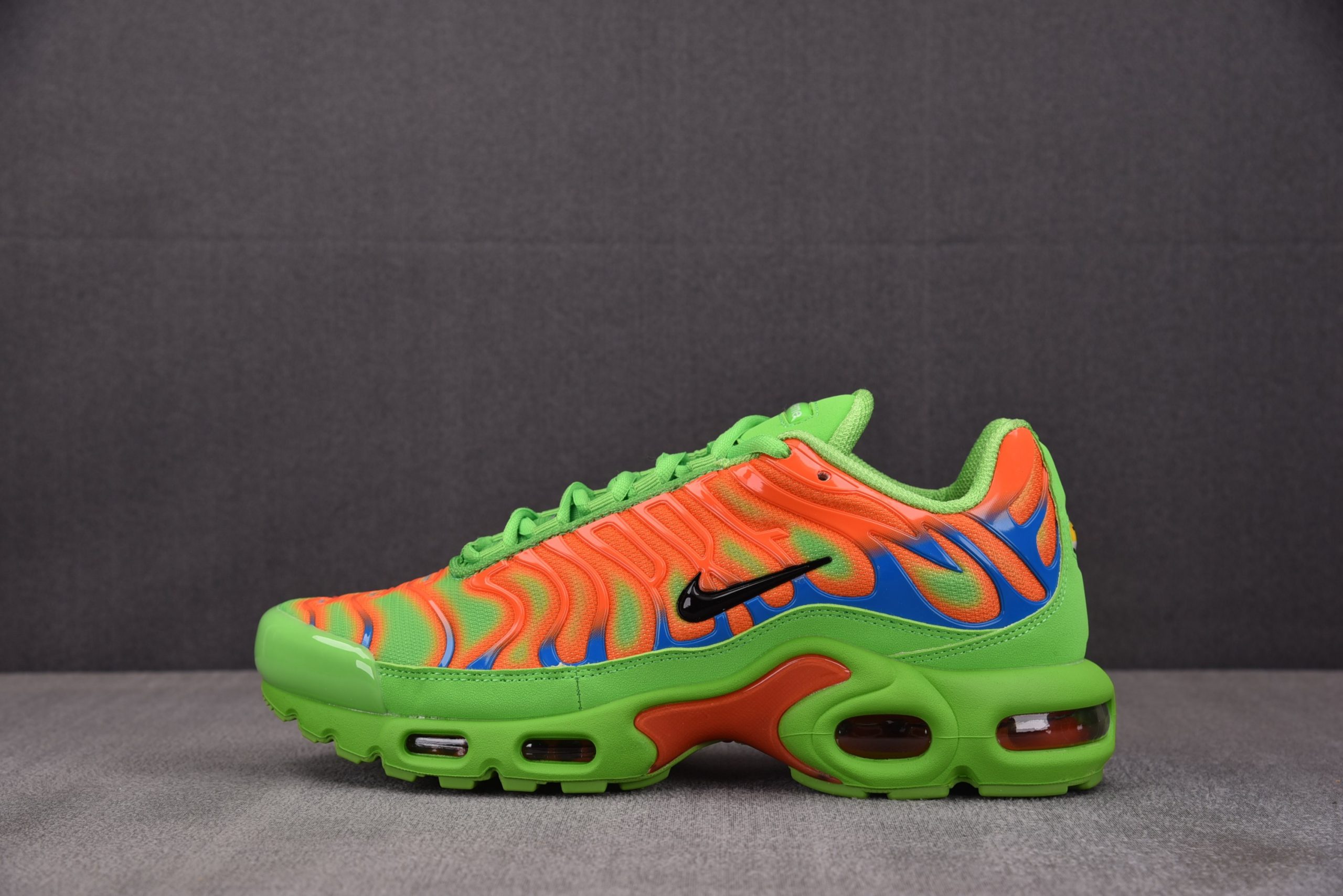 Nike Supreme x Air Max Plus TN ‘Mean Green’