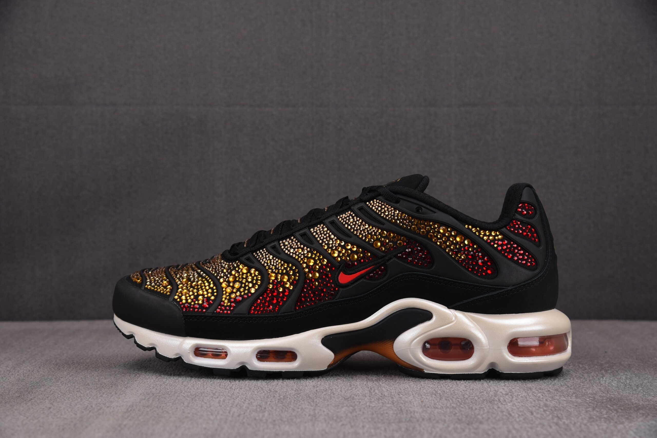Nike Air Max Plus Swarovski ‘SUNSET’
