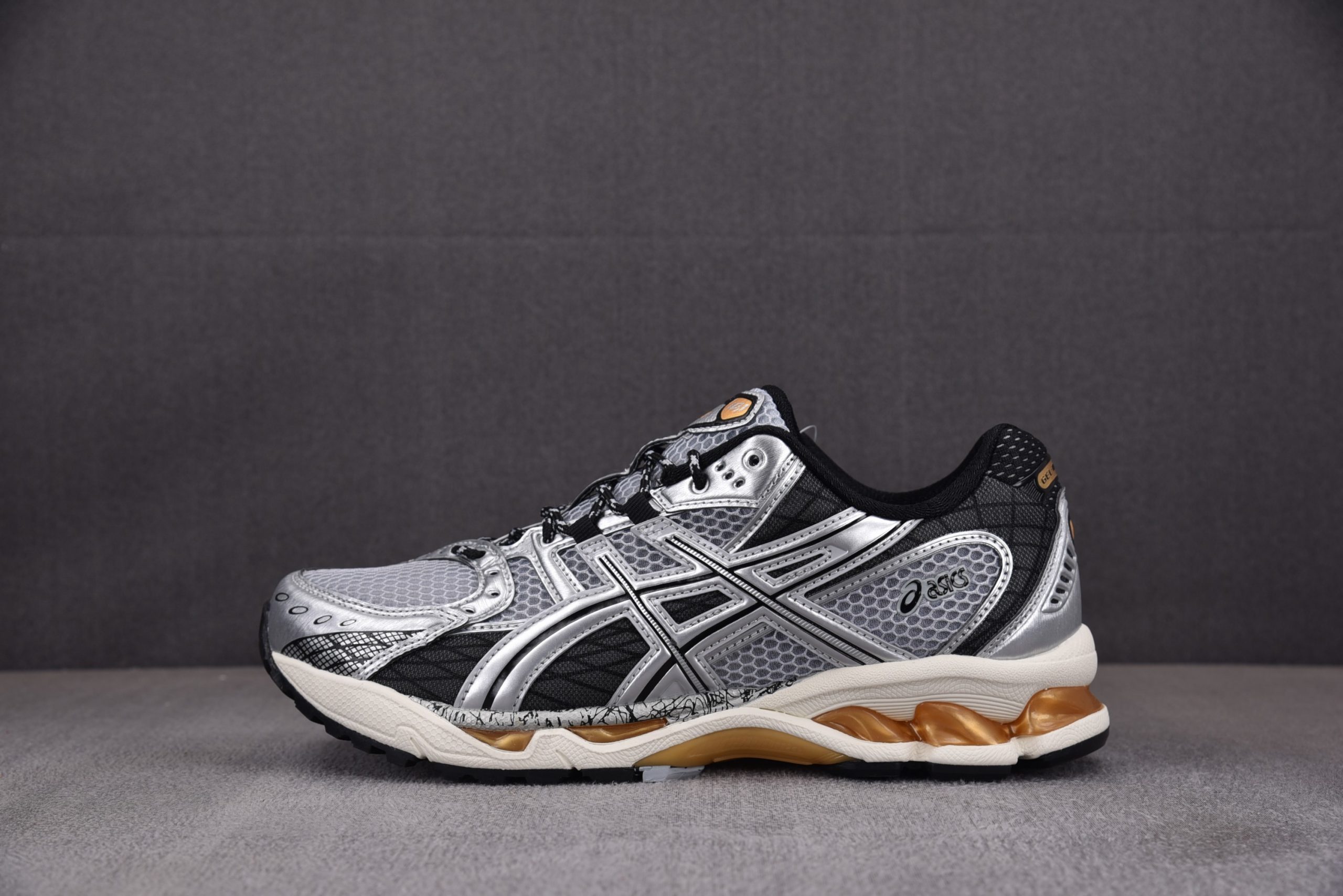 ASICS Gel-Nimbus 10.1 ‘Piedmont Grey’